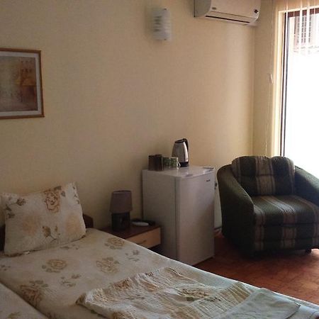 Guest House Pri Valyo بريمورسكو المظهر الخارجي الصورة